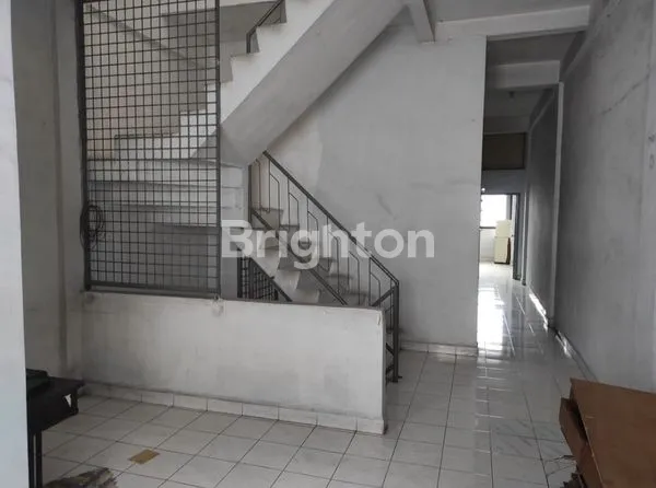 image RUKO STRATEGIS 3 KT DI PUSAT KOTA MEDAN (4)