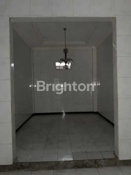image RUMAH BESAR, LUAS DAN KOKOH DI PUSAT KOTA DENPASAR, GATSU SUBROTO (2)