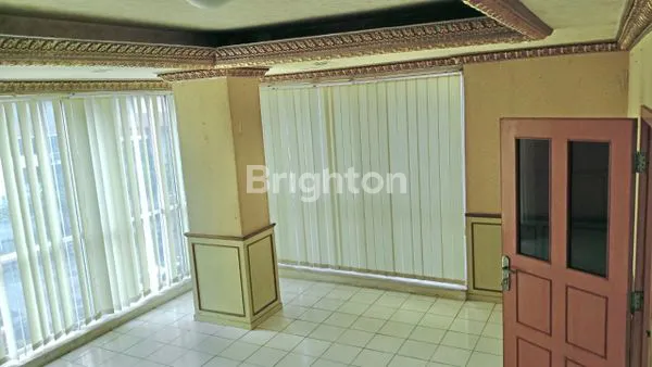 image RUKO 5 LANTAI POSISI DEPAN APARTEMEN DALAM KOMPLEK RUKO ITC CEMPAKA MAS (5)