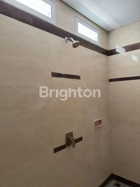 image RUMAH JUAL 2 LANTAI AKSES JALAN LUAS DENPASAR SELATAN (3)