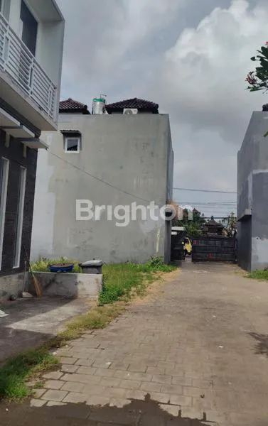 image RUMAH CANTIK 2 LANTAI – SIAP HUNI!\\N (6)