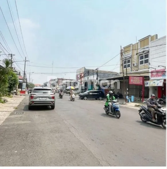 image RUKO STRATEGIS MANUKAN LOR LT 57M² HARGA NEGO (4)