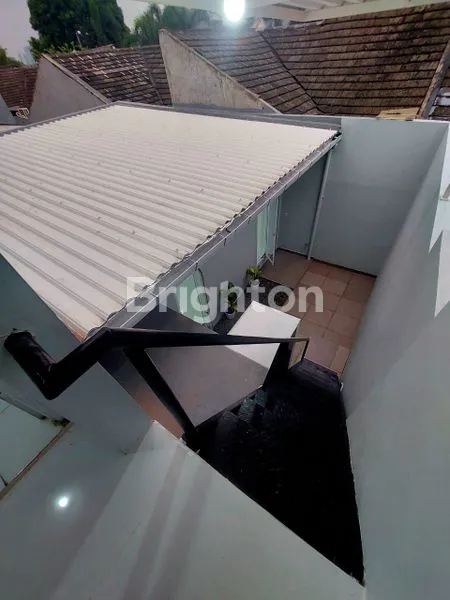 image SERPONG PARK BSD - TANAH 162 M2 BANGUNAN 136 M2 - RUMAH MEWAH INI SEMANIS SENYUMANMU (8)