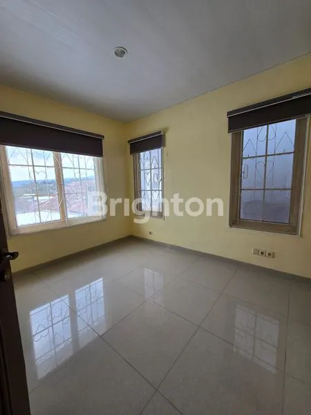 image RUMAH SIAP HUNI MEDITERANIA SENTUL CITY (7)