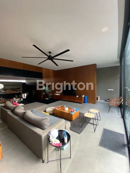 image BRAND NEW RUMAH KEMANG CANTIK GOOD FURNISHED (7)