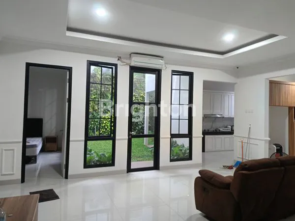 image DIJUAL RUMAH STRATEGIS DEKAT MAL CIPUTRA.. CITRAGRAND BEKASI..!!  (2)