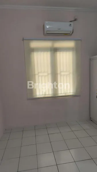 image DIJUAL RUMAH DI BUKIT HIJAU KARAWACI (2)