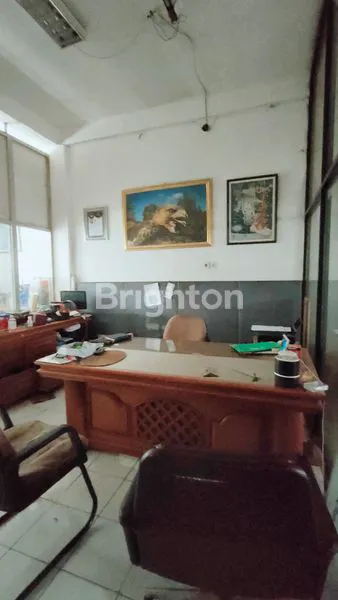 image RUKO 4 LANTAI SIAP HUNI CIPUTAT RAYA PONDOK PINANG JAKSEL (5)