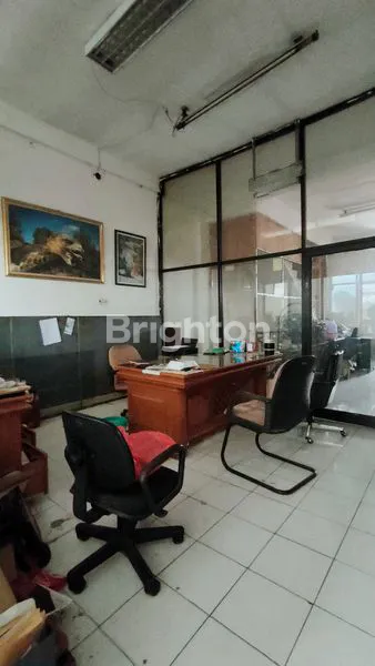 image RUKO 4 LANTAI SIAP HUNI CIPUTAT RAYA PONDOK PINANG JAKSEL (2)