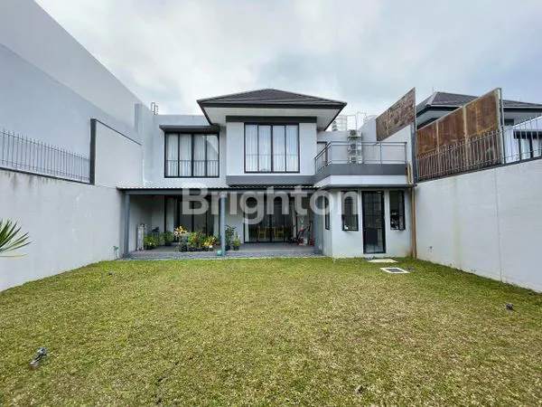 image RUMAH ASRI DAN LUAS DI KOTA BARU PARAHYANGAN, TATAR SUBANGLARANG – LINGKUNGAN TENANG (3)