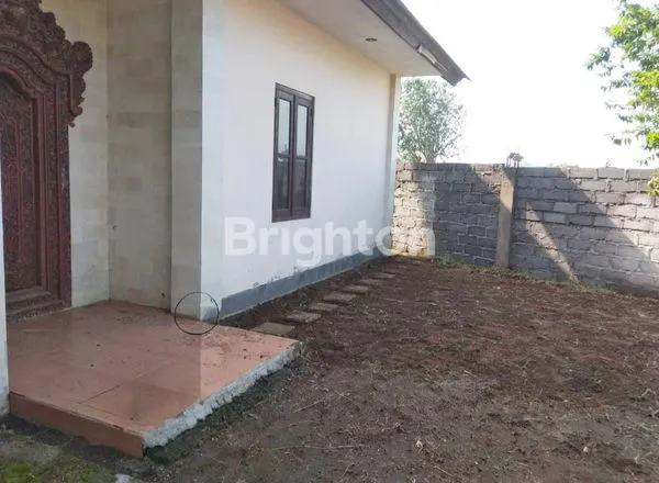 image RUMAH BESAR  STYLE BALI DI SEMINYAK AREA GARASI MUAT 4 MOBIL\N (1)