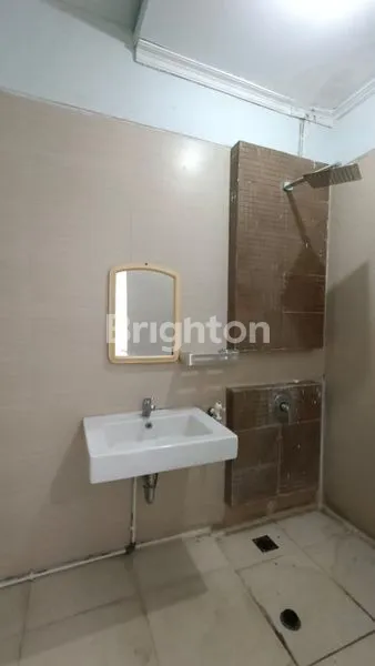 image RUMAH DI SEWA/JUAL DI ROYAL TAJUR  (3)