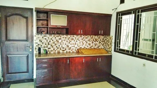 image RUMAH LUAS 275 M2 DI AREA RENON - LOKASI STRATEGIS & PREMIUM DI JL. TUKAD YEH SUNGI, RENON, DENPASAR SELATAN, BALI (4)