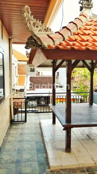 image RUMAH LUAS 275 M2 DI AREA RENON - LOKASI STRATEGIS & PREMIUM DI JL. TUKAD YEH SUNGI, RENON, DENPASAR SELATAN, BALI (7)
