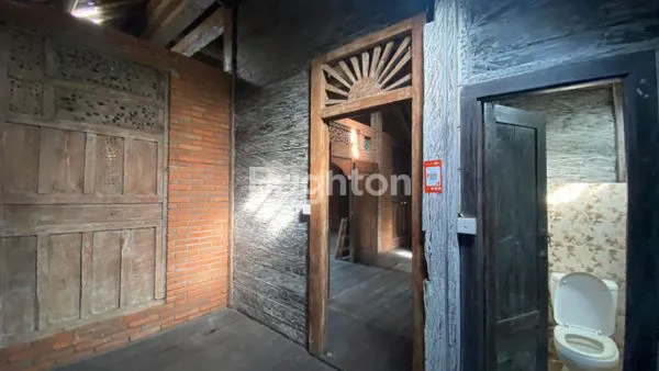 image RUMAH KONSEP TRADITIONAL LUAS DENPASAR TIMUR (5)