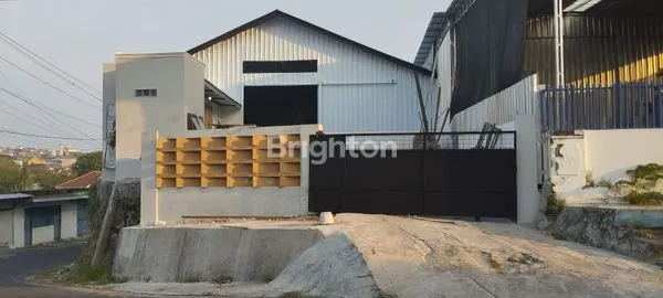 image GUDANG MULTIGUNA SIAP PAKAI DI DALAM KOTA SEMARANG BARAT (1)