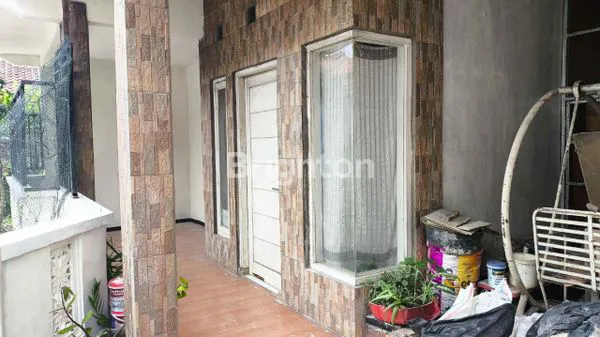 image RUMAH SIAP HUNI HOOK 2 LANTAI DI PERUMAHAN BUKIT WARNASARI ENDAH CILEBUT TIMUR BOGOR (2)
