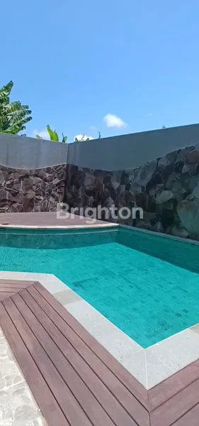 image GEDUNG STRATEGIS DI PADANG GALAK, KESIMAN – DEKAT PANTAI! (2)