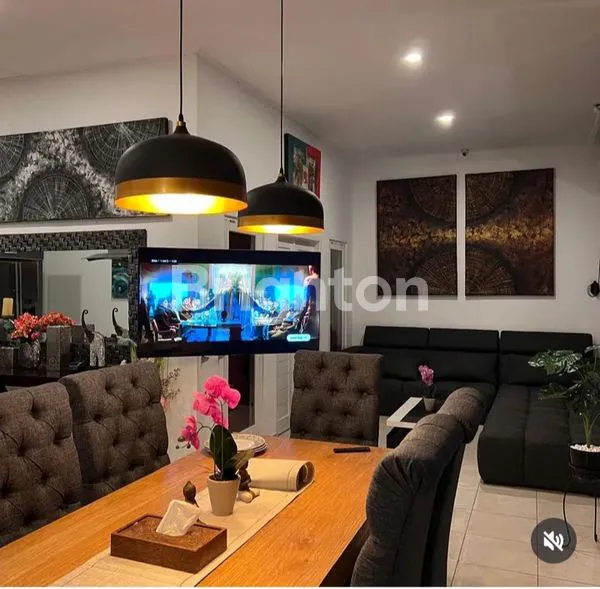 image VILLA 2 KAMAR TIDUR DI SEMINYAK NYAMAN DAN LUAS COCOK UNTUK LIBURAN BERSAMA KELUARGA  (2)