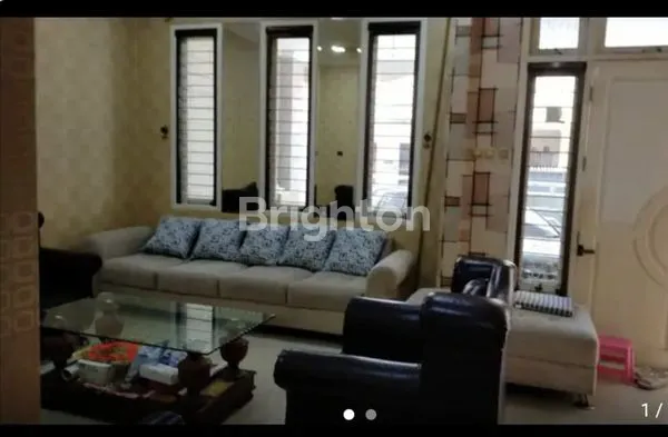 image RUMAH 4 LANTAI SEMI FURNISH SIAP HUNI SUNTER (2)