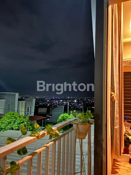 image RUMAH ELEGAN MODERN MININALIS DIJUAL CEPAT (8)