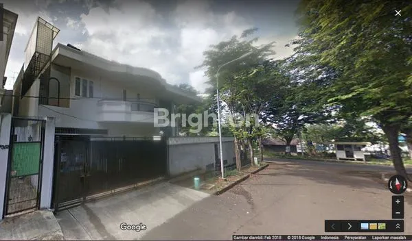 image RUMAH DI INTERCON KEBON JERUK JAKARTA BARAT (2)