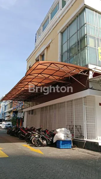 image RUKO 5 LANTAI LOKASI STRATEGIS COCOK UNTUK USAHA, KANTOR DI CEMPAKA MAS, JAKARTA PUSAT (8)