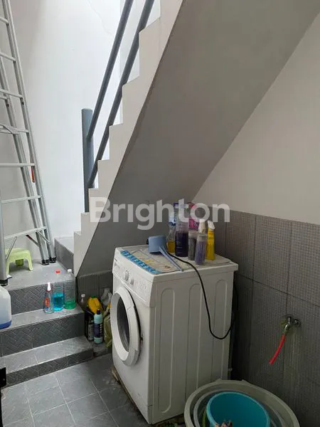 image RUMAH STRATEGIS LEBAK JAYA UTARA FULL FURNISH (7)