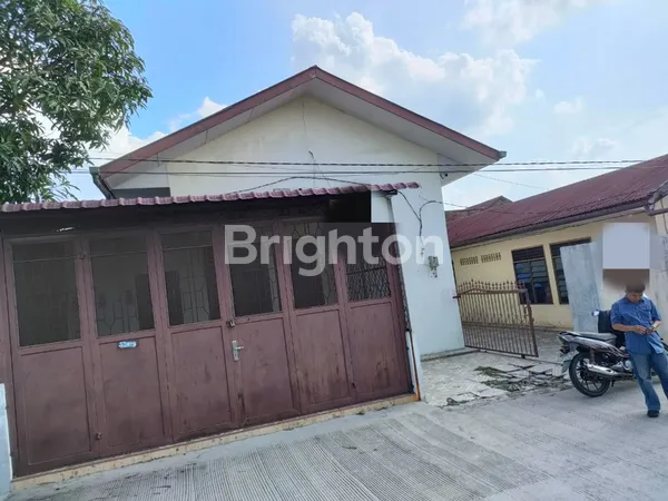 image RUMAH + KOS-KOSAN LUAS 600 M² DI JL. WARINGIN GG TUSAM MEDAN – SIAP HUNI, SHM, LOKASI STRATEGIS (1)