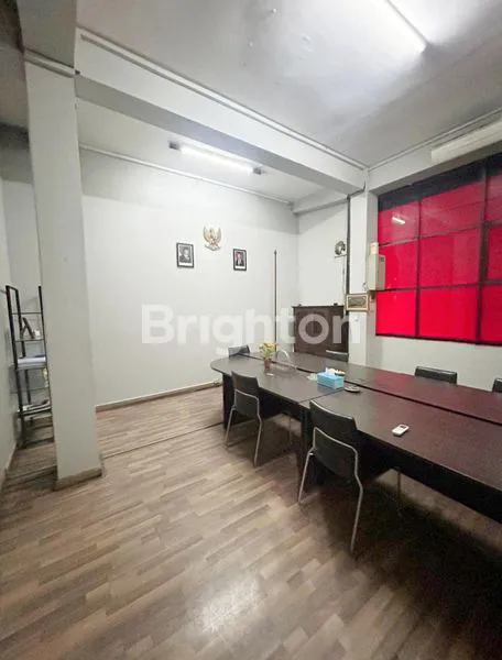 image RUKO STRATEGIS 4 LANTAI DI JL. PATIH MELANTIK, KUTA – COCOK UNTUK USAHA & KANTOR! \UD83C\UDF1F\N (6)