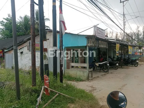 image RUMAH PINGGIR JALAN (2)