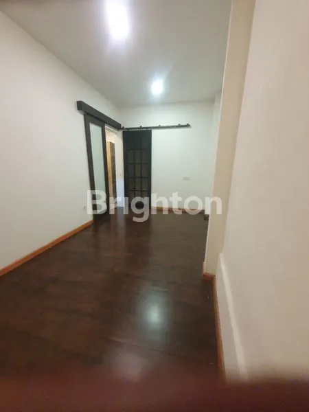 image RUMAH TOMANG FULL FURNISHED LEBAR 10X15,7 (4)