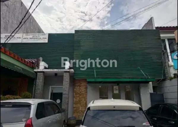 RUMAH TINGGAL UNTUK BISNIS DI SENOPATI KEBAYORAN BARU JAKARTA SELATAN