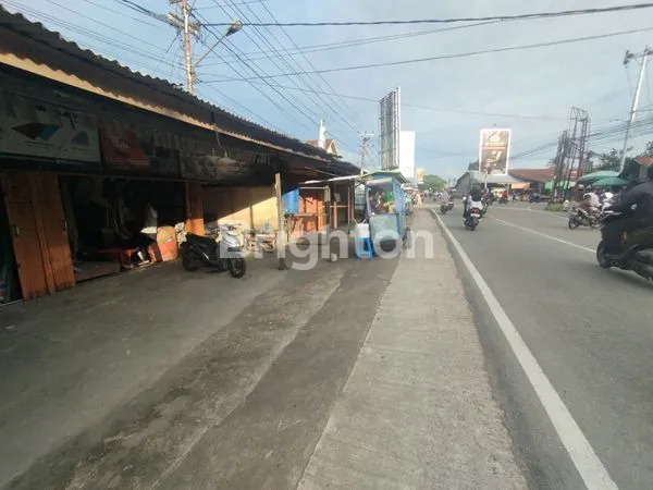 image TOKO BANGUNAN SIAP USAHA, LOKASI STRATEGIS (4)