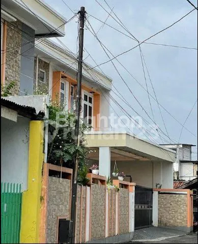 image DIJUAL RUMAH 2 LANTAI SIAP HUNI DI RAWAMANGUN JAKARTA TIMUR (3)