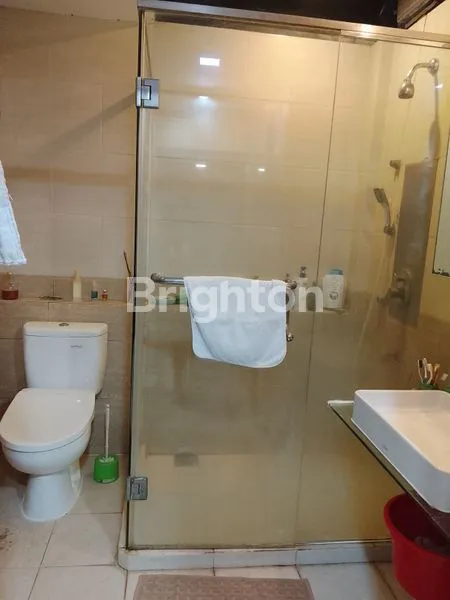 image RUKO  4 LANTAI DIKELAPA GADING UNTUK TINGGAL, USAHA DAN KANTORPUN SANGAT BAIK, KONDISI BANGUNAN RAPI/ BERSIH. (8)