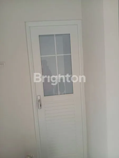 image RUMAH DI PERUMAHAN PANORAMA SERPONG (4)