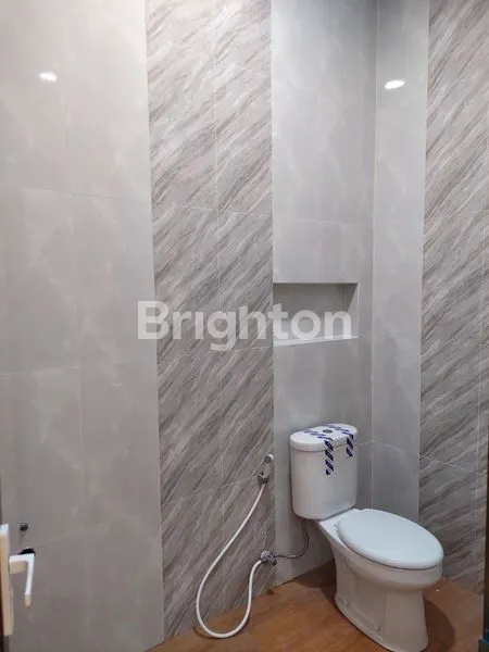 image RUMAH BARU SUNTER HIJAU DEKAT PUSAT KULINER SUNTER JAKARTA UTARA (8)