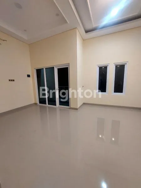 image RUMAH BARU SUNTER HIJAU DEKAT PUSAT KULINER SUNTER JAKARTA UTARA (5)