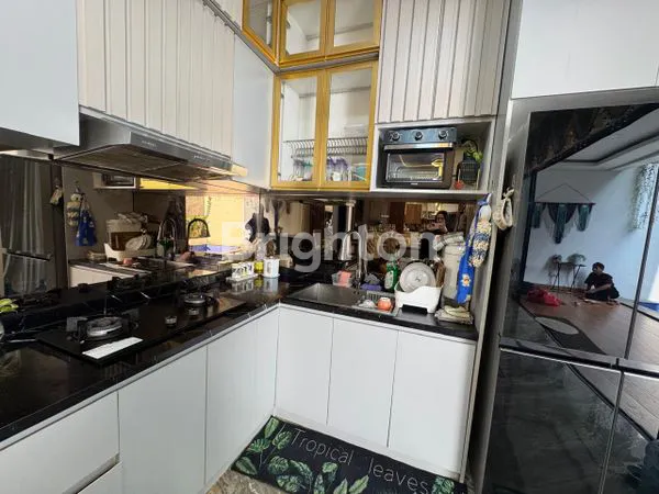 image RUMAH MEWAH SIAP HUNI HARAPAN INDAH (3)