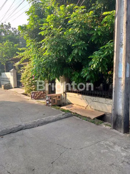 image RUMAH DI KOMPLEK. CHANDRA - PONDOK GEDE  (3)