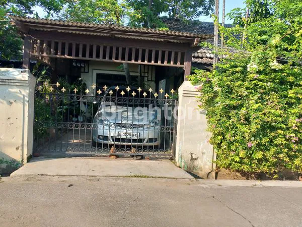 image RUMAH DI KOMPLEK. CHANDRA - PONDOK GEDE  (1)