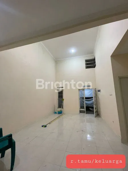 image RUMAH TERAWAT VALENCIA ICON, PURI SURYA JAYA, DEKAT JUANDA & TOL WARU (3)