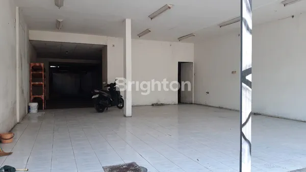 image RUMAH RAYA DARMO INDAH BARAT (1)