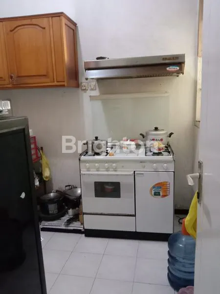 image RUMAH LOKASI STRATEGIS DEKAT MERR UBAYA STIKOM IPH NGINDEN JEMURSARI (4)