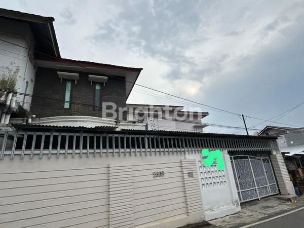 KOS 17 KAMAR, SHM, LOKASI PREMIUM PALEMBANG