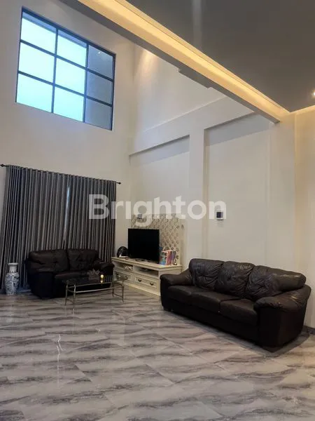 image DIJUAL RUMAH CANTIK 3 LANTAI BELAKANG HYATT HOTEL SENDANGADI MLATI SLEMAN YOGYAKARTA  (4)