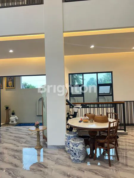 image DIJUAL RUMAH CANTIK 3 LANTAI BELAKANG HYATT HOTEL SENDANGADI MLATI SLEMAN YOGYAKARTA  (5)