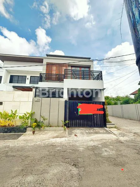 image RUMAH 2 LANTAI DI LOKASI STRATEGIS & DI LINGKUNGAN ELITE AREA RENON JL. LAKSAMANA, DENPASAR, BALI (2)