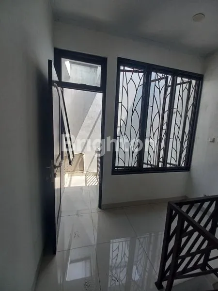 image RUMAH 2 LT DI GRAHA RAYA BINTARO DIJUAL 1.7M (8)